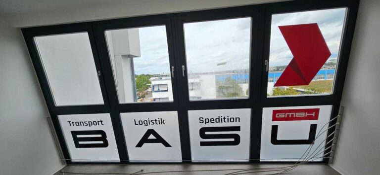 IT Folientechnik Ludwigsburg - Folienbeschriftung, Fensterbeschriftung